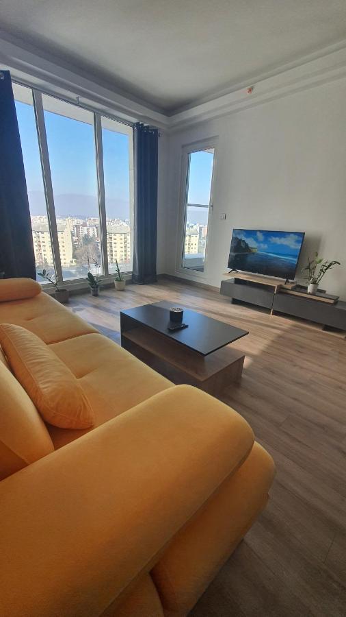 Cevahir Sky City Apartment With Spa, Pool & Fitness Included Скопие Екстериор снимка